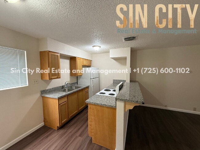 Building Photo - Discover Urban Comfort: Spacious 1-Bedroom Oasis at Lyn Capri Unit 4