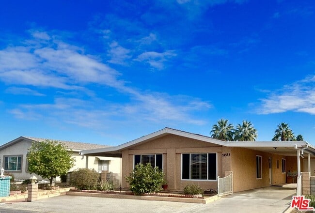 Photo - 74584 Nevada Cir E