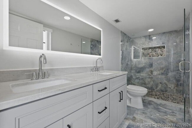 Photo - 2206 S Cypress Bend Dr Unit 401