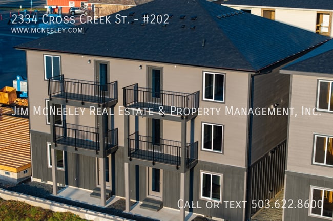 Building Photo - 2334 Cross Creek St Unit #202