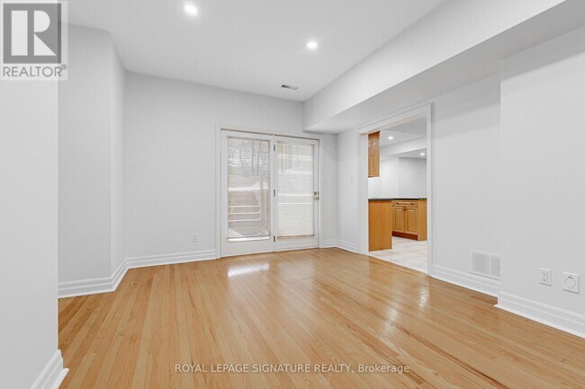 Photo - 44 Thatcher Ave