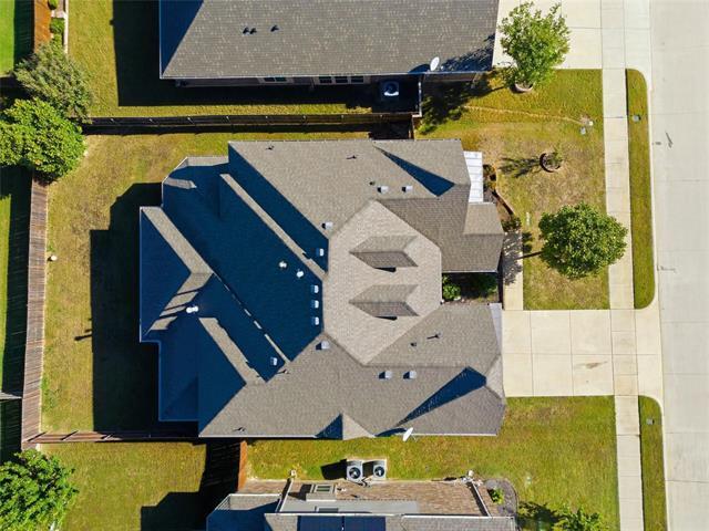 Photo - 912 Foxtail Dr