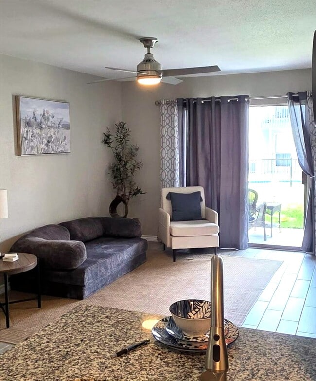 Photo - 13151 Walden Rd Unidad 175