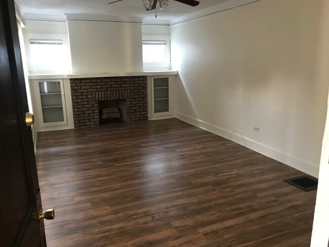 Photo - 1463 Riverside Dr Unidad #1