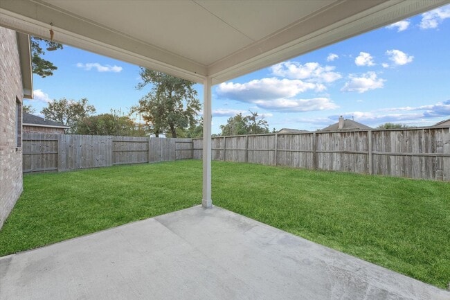 Photo - 21405 Naples Holw Ln