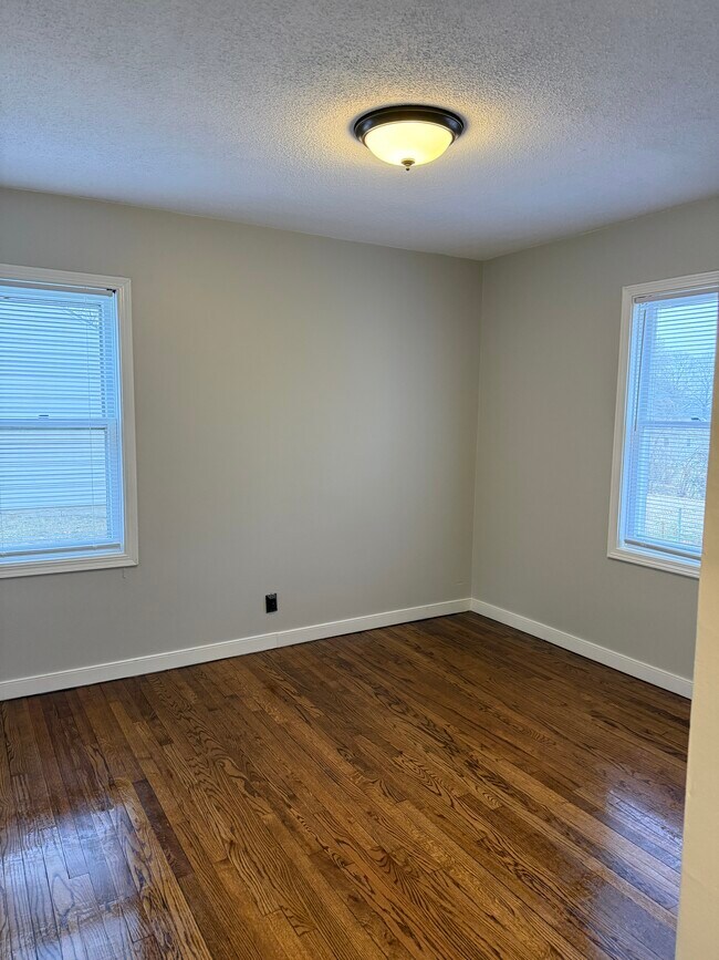 Photo - 1401 NE 57th Terrace