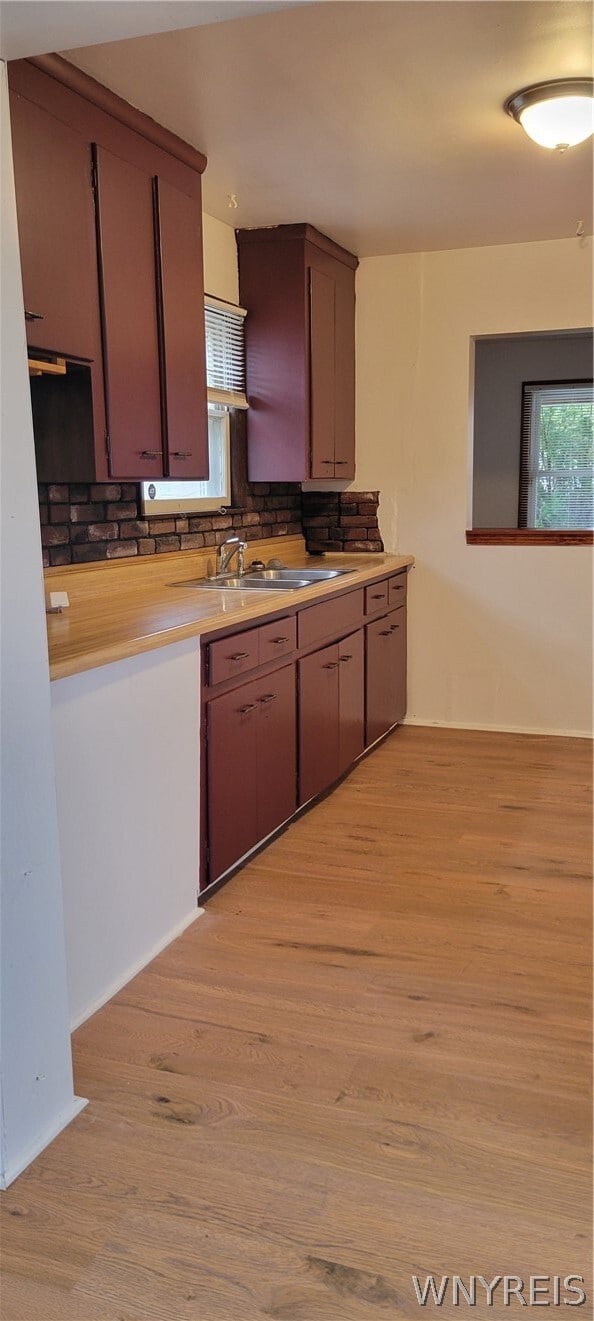 Photo - 3563 Sherwood Ave