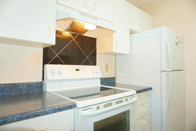 Photo - Garden at Launani Valley on Ground Floor w...