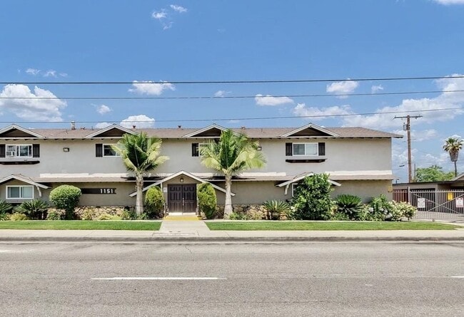 Building Photo - Casa De Turnbull