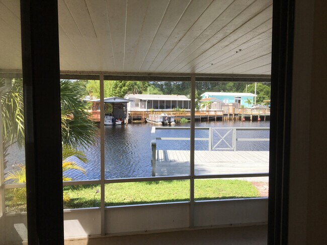 Photo - Lakeside Cute 1/1 in Shelter Cove- Furnished