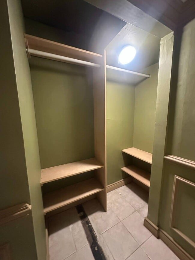 Photo - 443 Ridgewood Ave