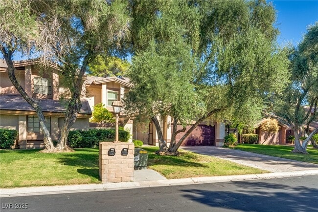 Photo - 840 Pinehurst Dr