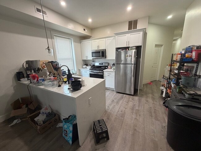 Photo - 301-305-305 Dudley St Unidad 2