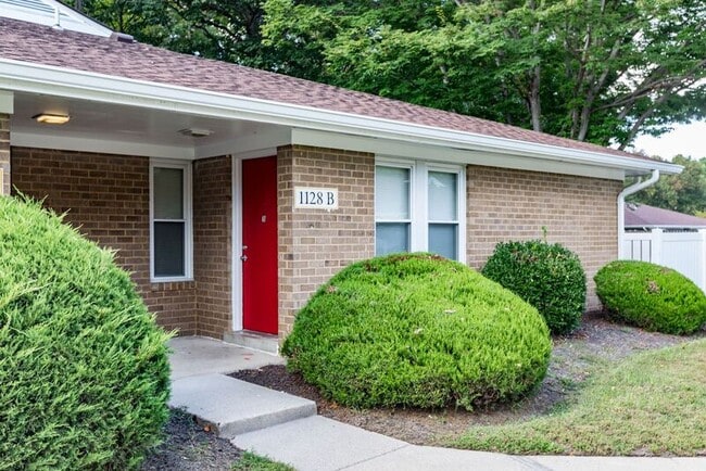 Photo - Crossland Apartments