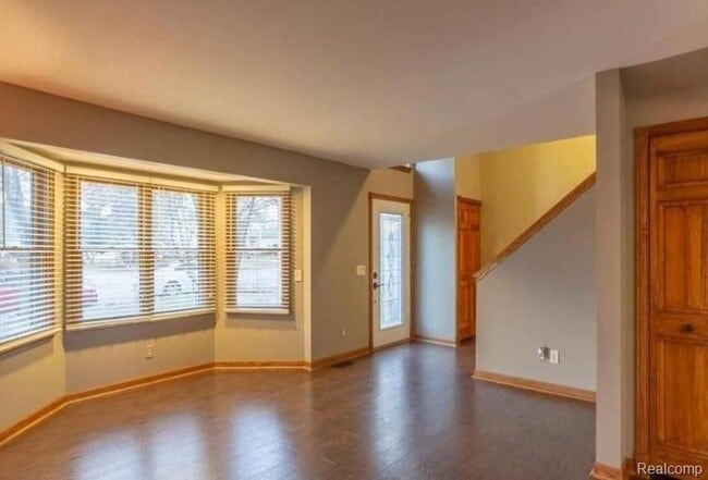 Photo - 4022 Hazelett Dr