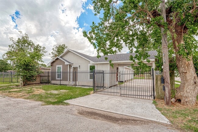 Photo - 3014 Delia St