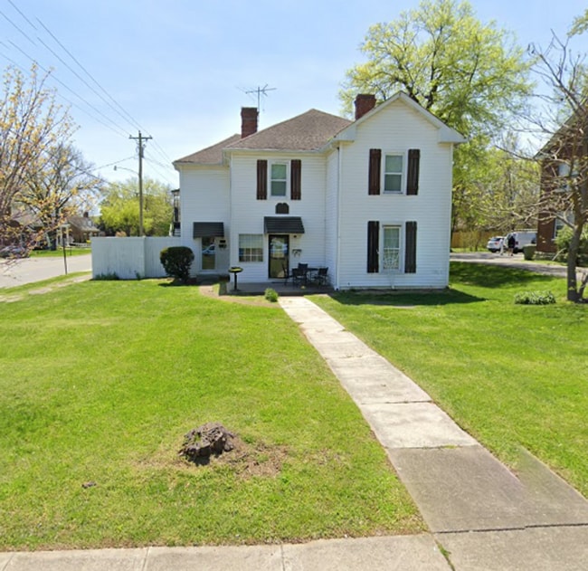 Building Photo - 602 W Main St Unit B Rental