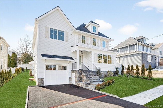 Photo - 306 Hunter St