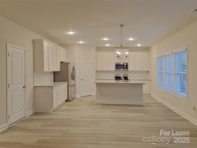 Photo - 137 Queenshall Rd