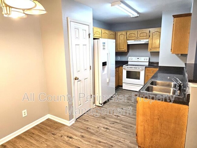 Photo - 1855 Carrington Dr