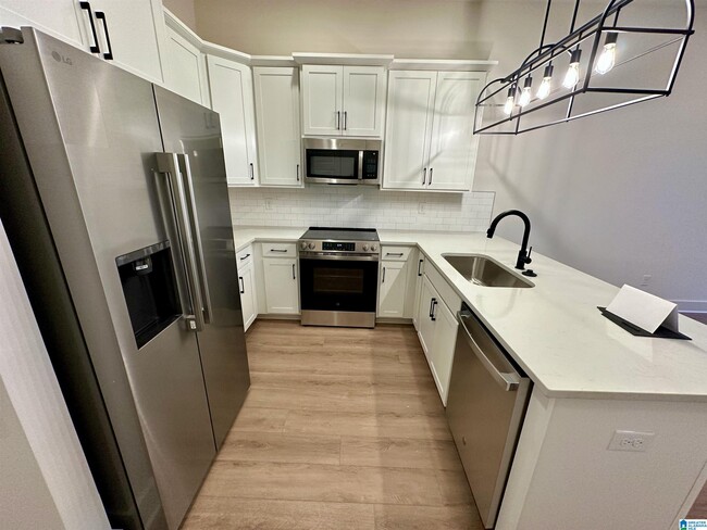 Photo - 1737 Monkton Ln