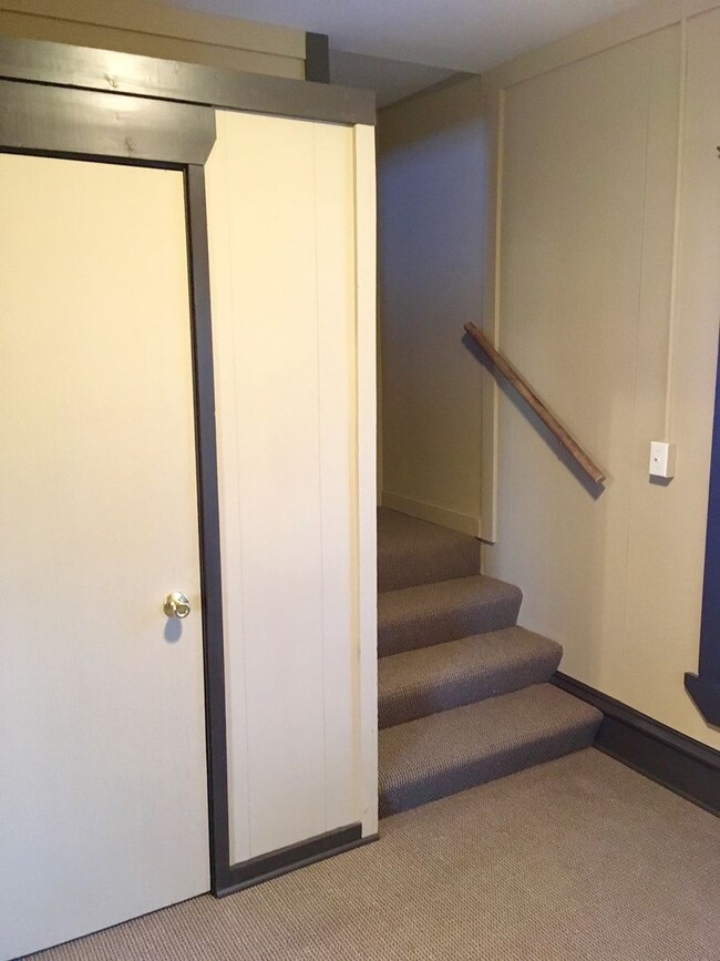 Building Photo - 112 N Quaw Blvd Rental