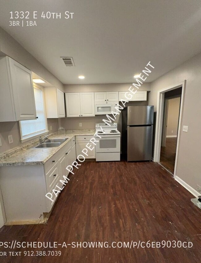 Photo - 1332 E 40th St