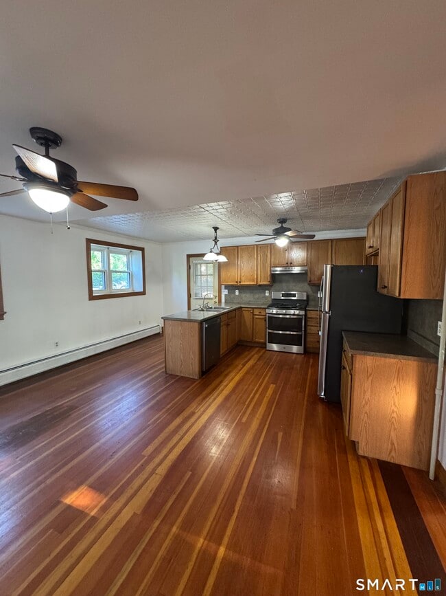Photo - 22 Wadsworth St