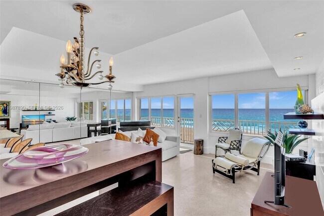 Photo - 4144 El Mar Dr Unit 6