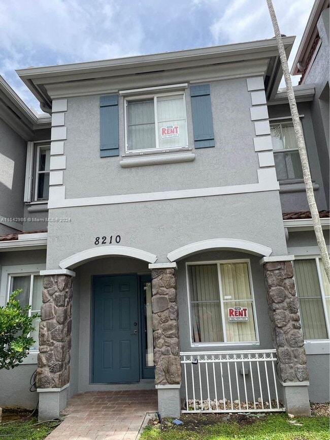 Building Photo - 8210 SW 29th St Rental