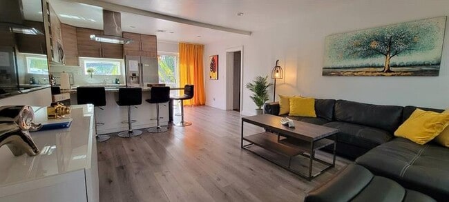 Photo - 4154 SW 49th St