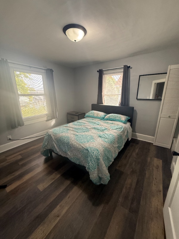 Building Photo - 1230 N Kealing Ave