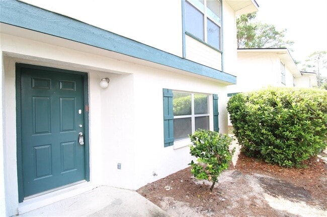 Photo - 3933 SW 26th Dr Unit D