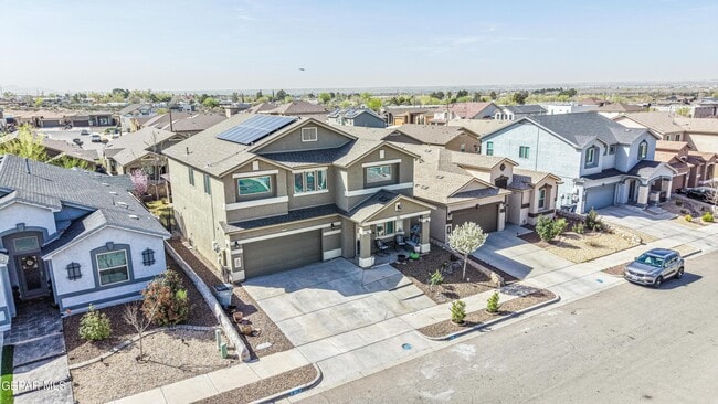 Photo - 316 Malta St