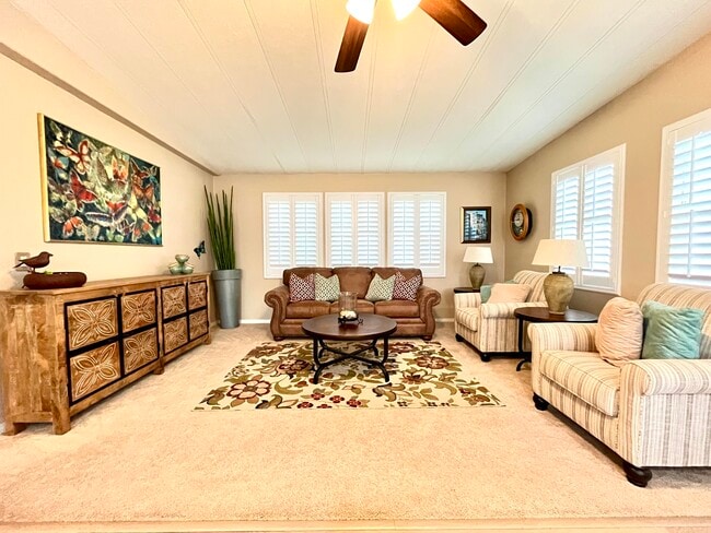 Photo - 39705 Manzanita Dr