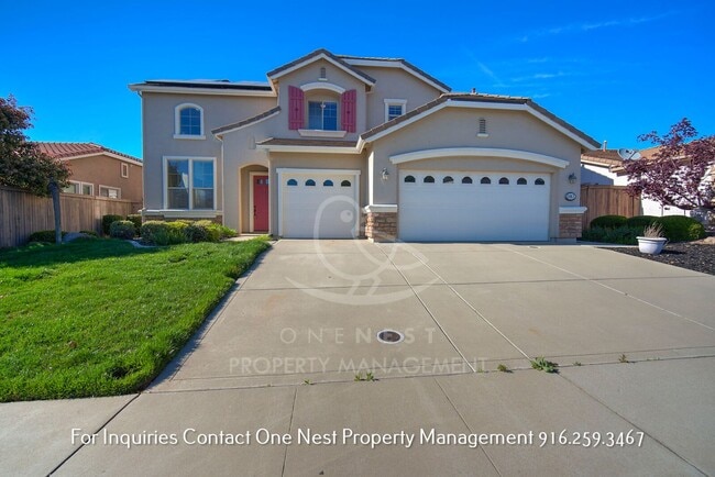 Fantastic - one of a kind 5 bdrm 4 bth hom... - Fantastic - one of a kind 5 bdrm 4 bth hom... House