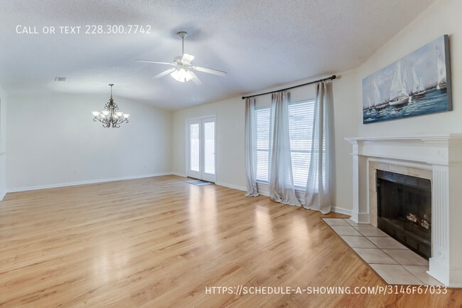 Photo - 3612 Miles Ln