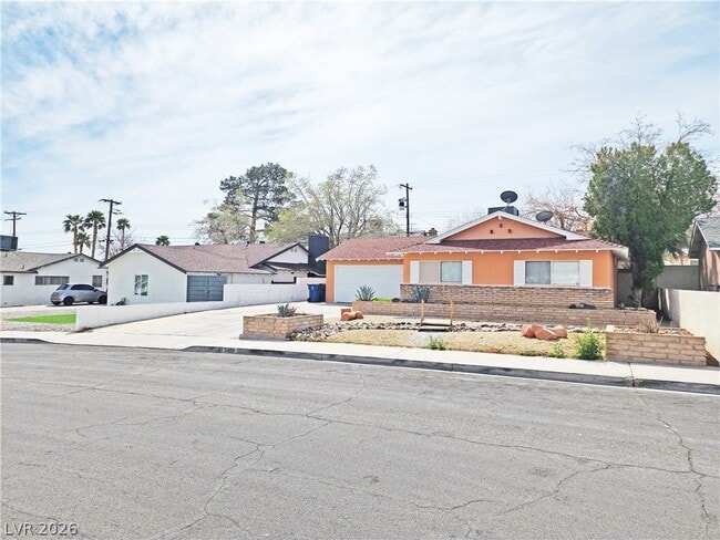 Photo - 5409 Mountain View Dr