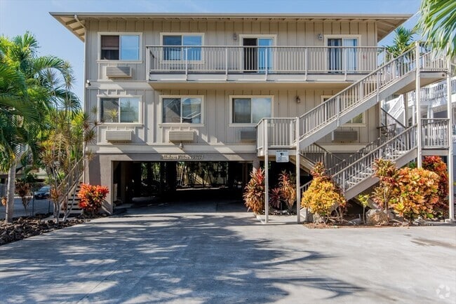Building Photo - 3 bed / 1.5 bath condo located in Kailua Kona Unit 5