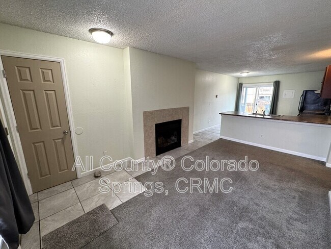 Photo - 915 Hathaway Dr Unit #C