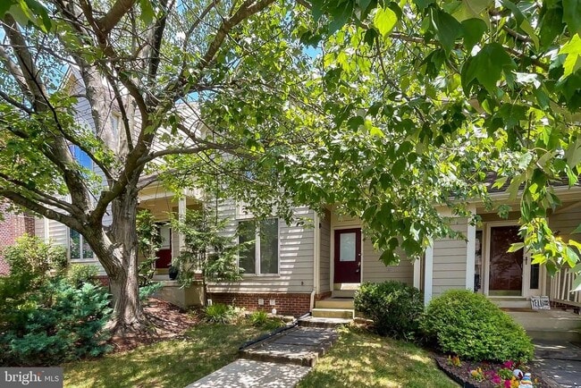 Photo - 4021 Lake Glen Rd