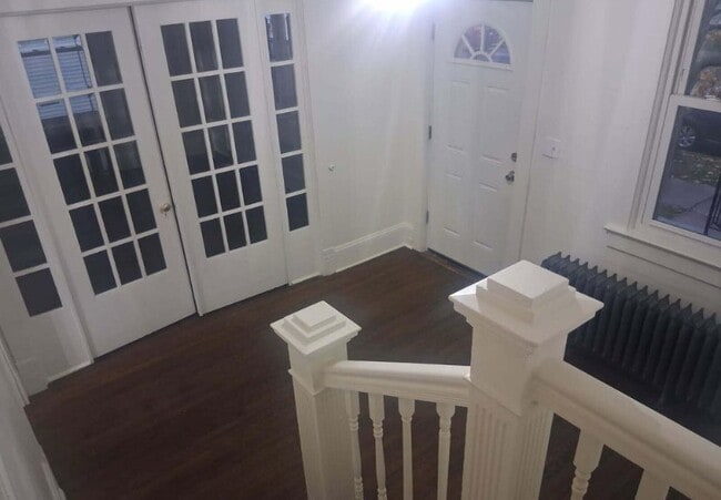 Photo - 247 N Main St