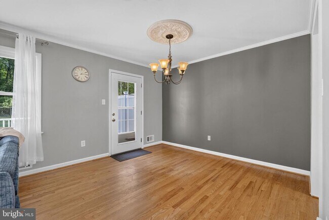 Photo - 4507 Josephine Ave