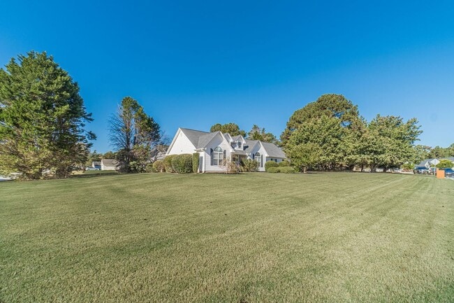 Photo - 231 Windermere Dr