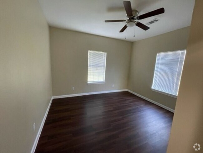 Building Photo - Newly remodeled 2bed/1bath in Beaumont Rental