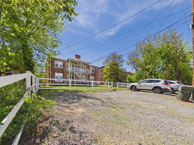 Photo - 3320 W Grace St Unidad 3318 A