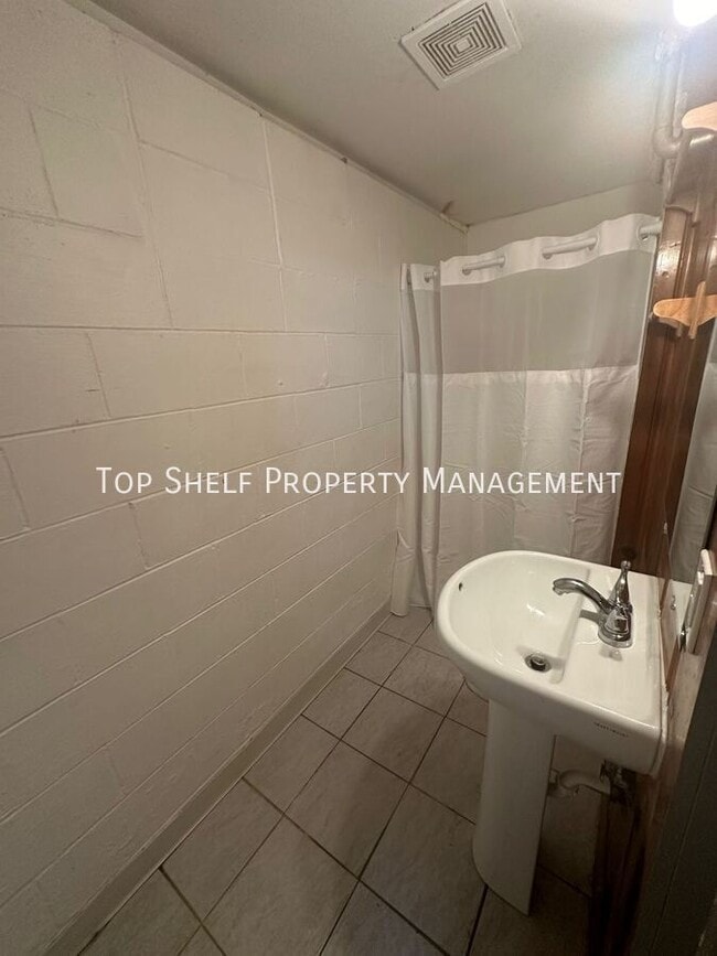 Photo - 2611 27th Pl