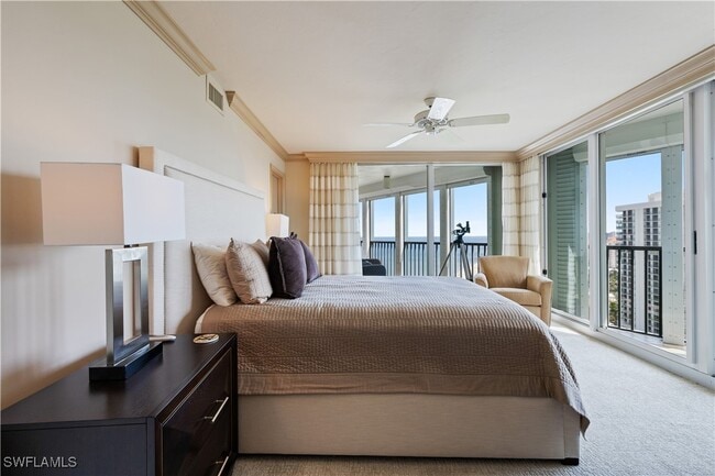 Building Photo - 4651 Gulf Shore Blvd N Unit 1805