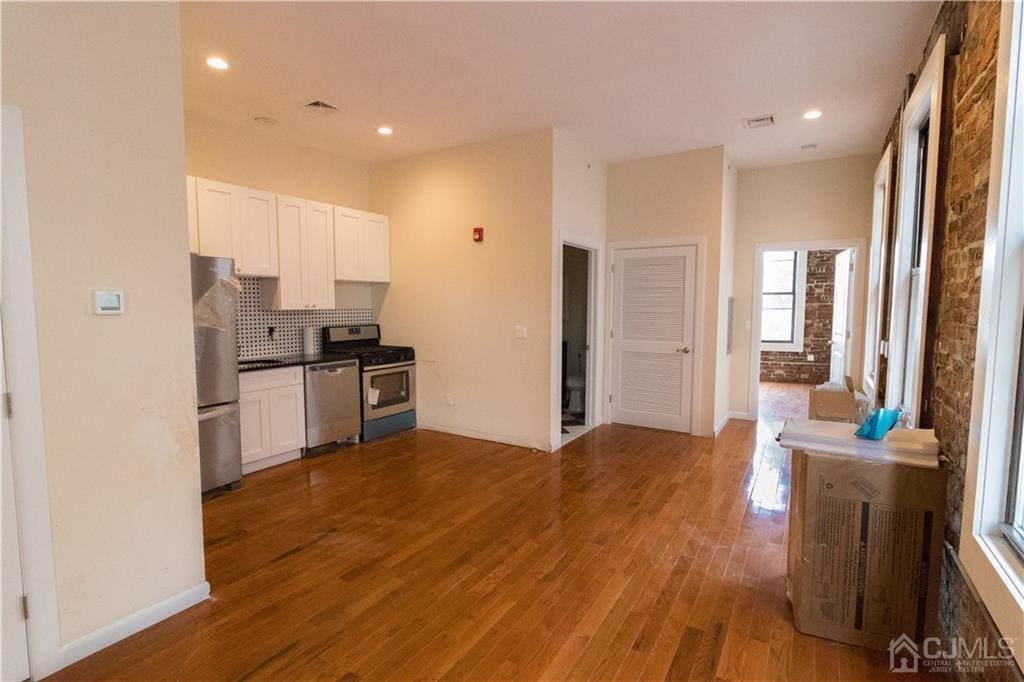 Photo - 54 Main St Unit A