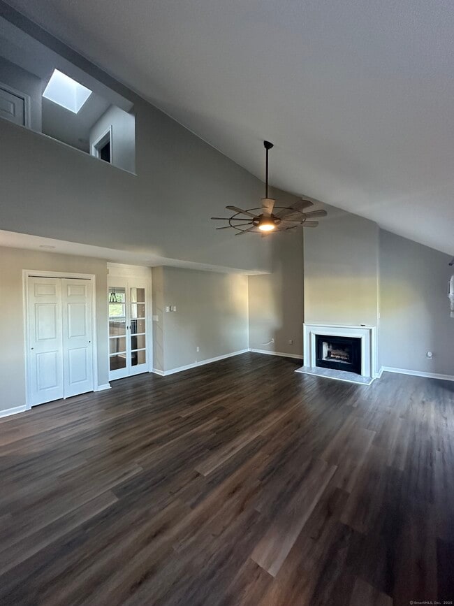 Photo - 187 Lovers Ln Unit 79